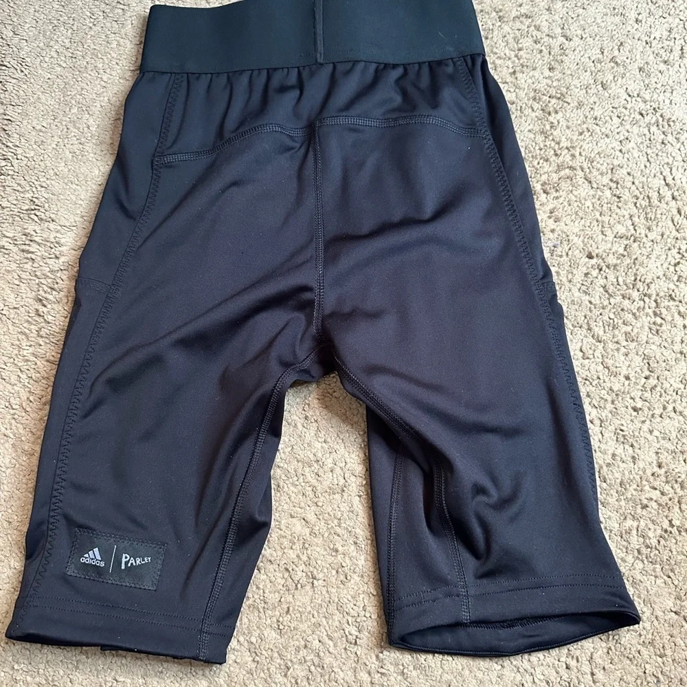 Adidas x Parley RFTO 1/2 Length Running Training Tights Shorts Mens Small